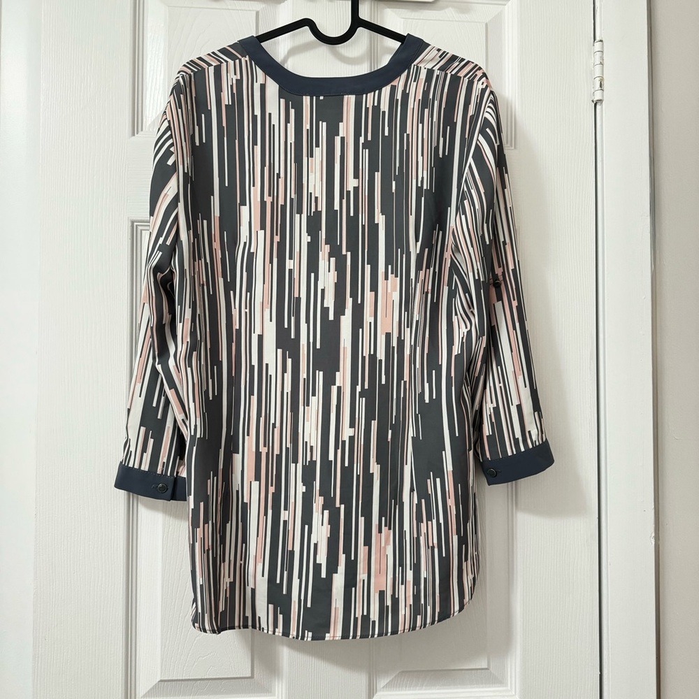 Chico's Black and White Graphic Blouse with Mandarin Collar - Picture 5 of 6